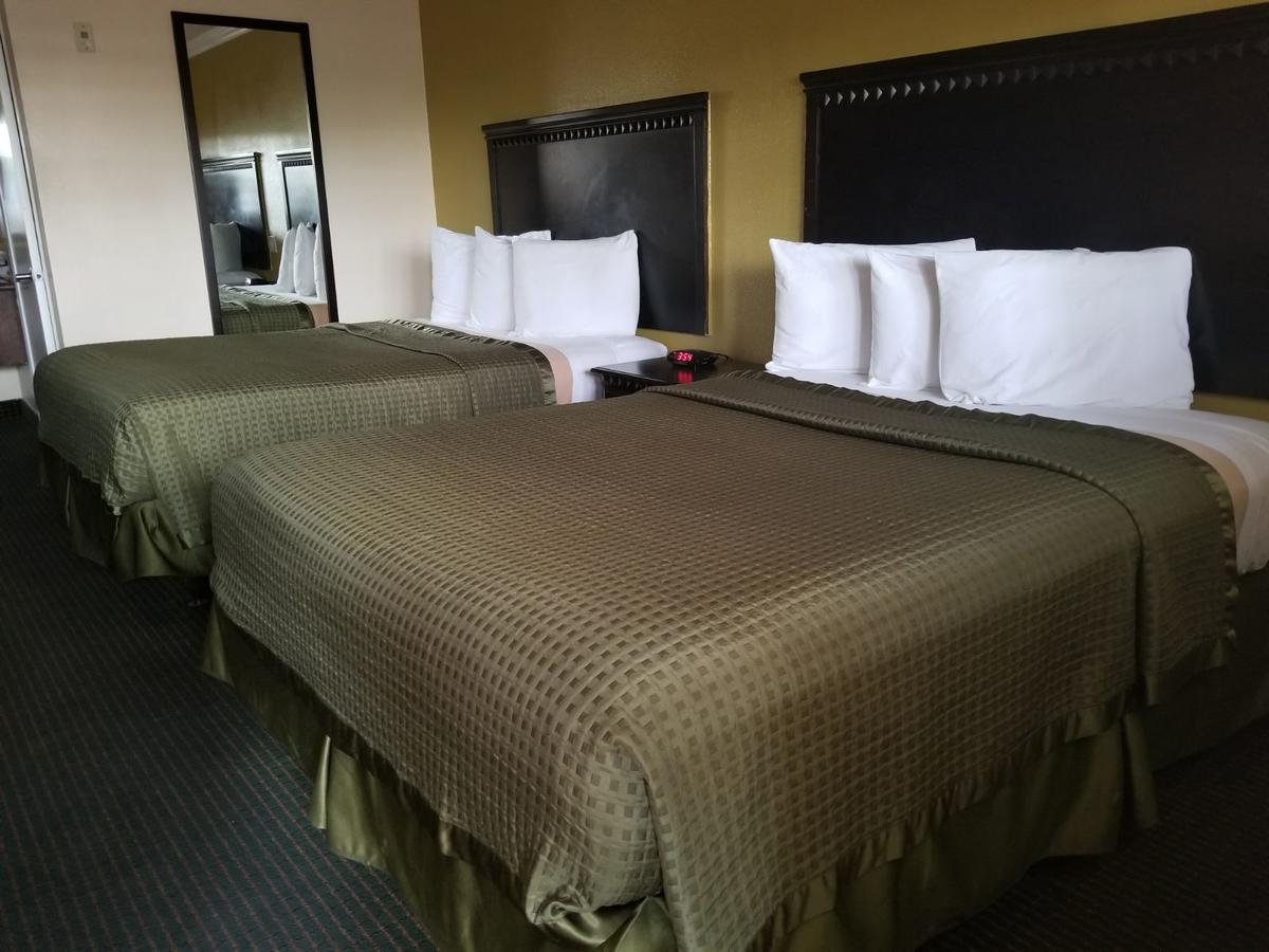 Travelodge By Wyndham Chatsworth Los Angeles Zewnętrze zdjęcie